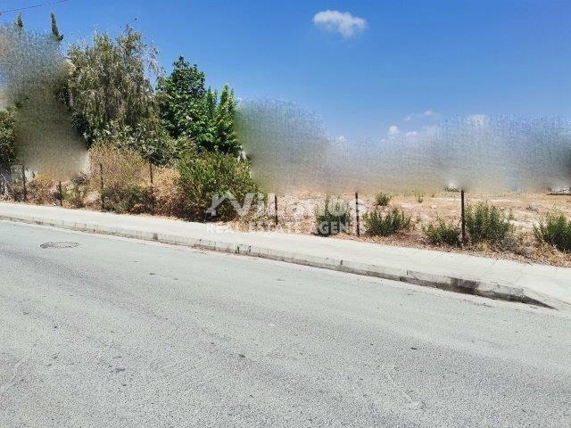 (用于出售) 建设用地 地块 || Limassol/Agios Athanasios - 704 平方米, 340.000€ 