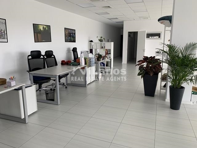 (用于出售) 商业中心 办公室 || Limassol/Agios Athanasios - 464 平方米, 2.400.000€ 