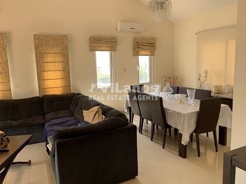 (用于出售) 住宅 独立式住宅 || Limassol/Limassol - 298 平方米, 4 卧室, 590.000€ 