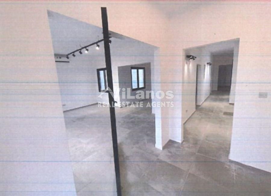 (用于出售) 商业中心 楼 || Limassol/Limassol - 408 平方米, 1.250.000€ 