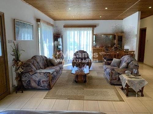(用于出租) 住宅 独立式住宅 || Limassol/Paramytha - 150 平方米, 4 卧室, 3.000€ 