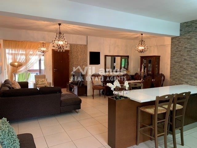 (用于出售) 住宅 公寓套房 || Limassol/Limassol - 111 平方米, 4 卧室, 250.000€ 