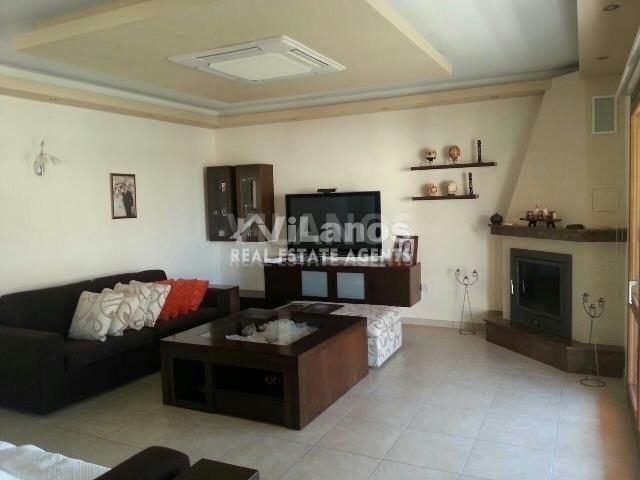 (用于出售) 住宅 独立式住宅 || Limassol/Limassol - 320 平方米, 5 卧室, 1.000.000€ 