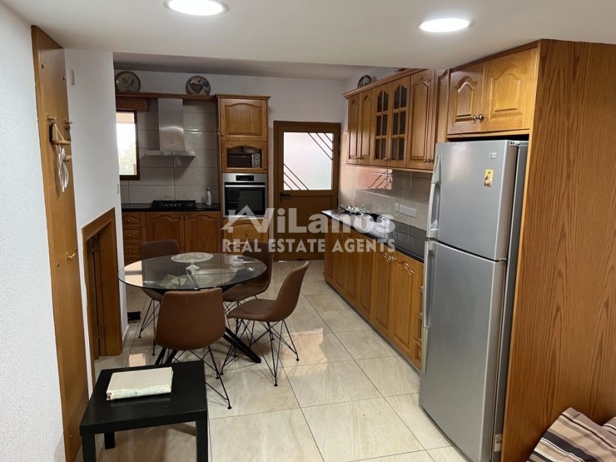 (用于出租) 住宅 独立式住宅 || Limassol/Limassol - 220 平方米, 4 卧室, 3.500€ 