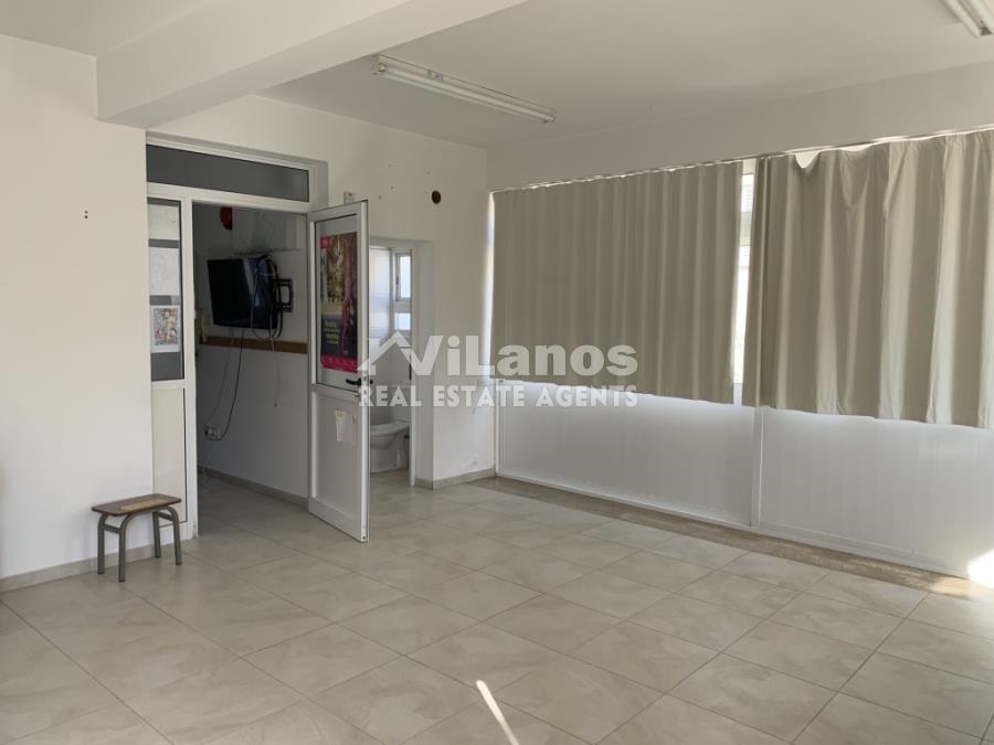 (Προς Ενοικίαση) Επαγγελματικός Χώρος Γραφείο || Λεμεσός/Λεμεσός - 250 τ.μ, 4.000€ 