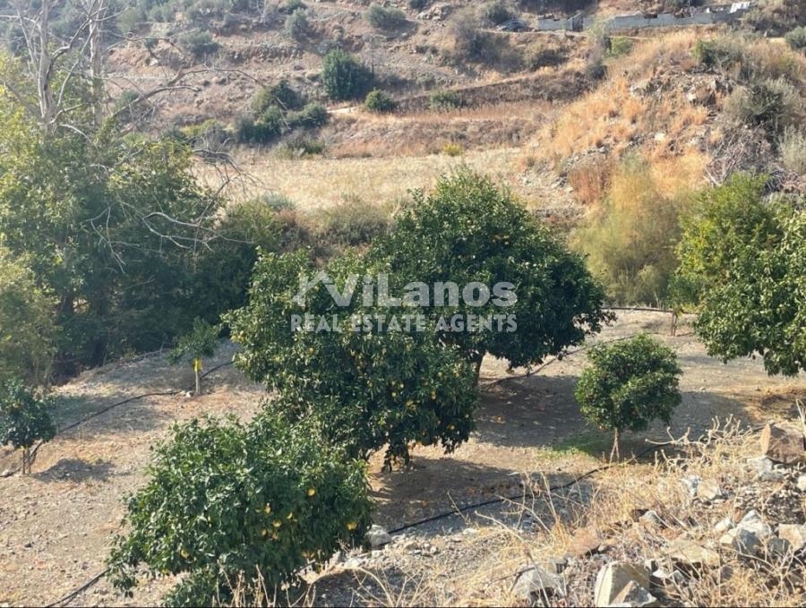 (用于出售) 建设用地 地块 || Larnaca/Odou - 9.255 平方米, 150.000€ 