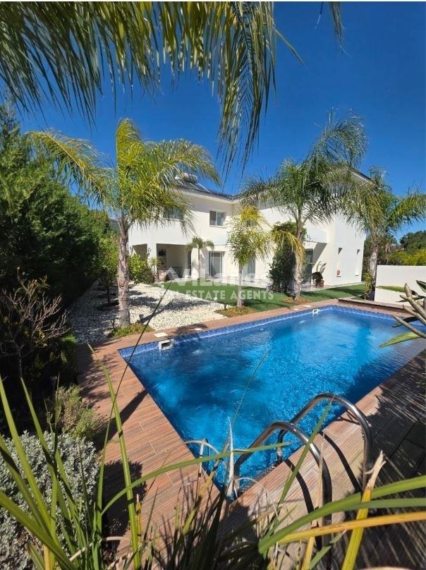 (Προς Ενοικίαση) Κατοικία Βίλα || Λεμεσός/Πύργος - 180 τ.μ, 4 Υ/Δ, 4.200€ 