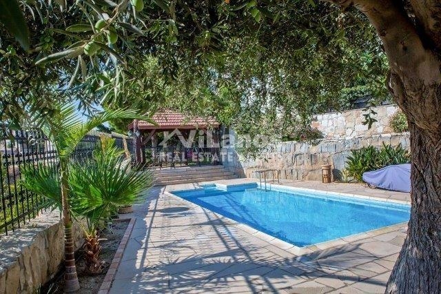 (用于出售) 住宅 独立式住宅 || Limassol/Limassol - 550 平方米, 6 卧室, 1.200.000€ 